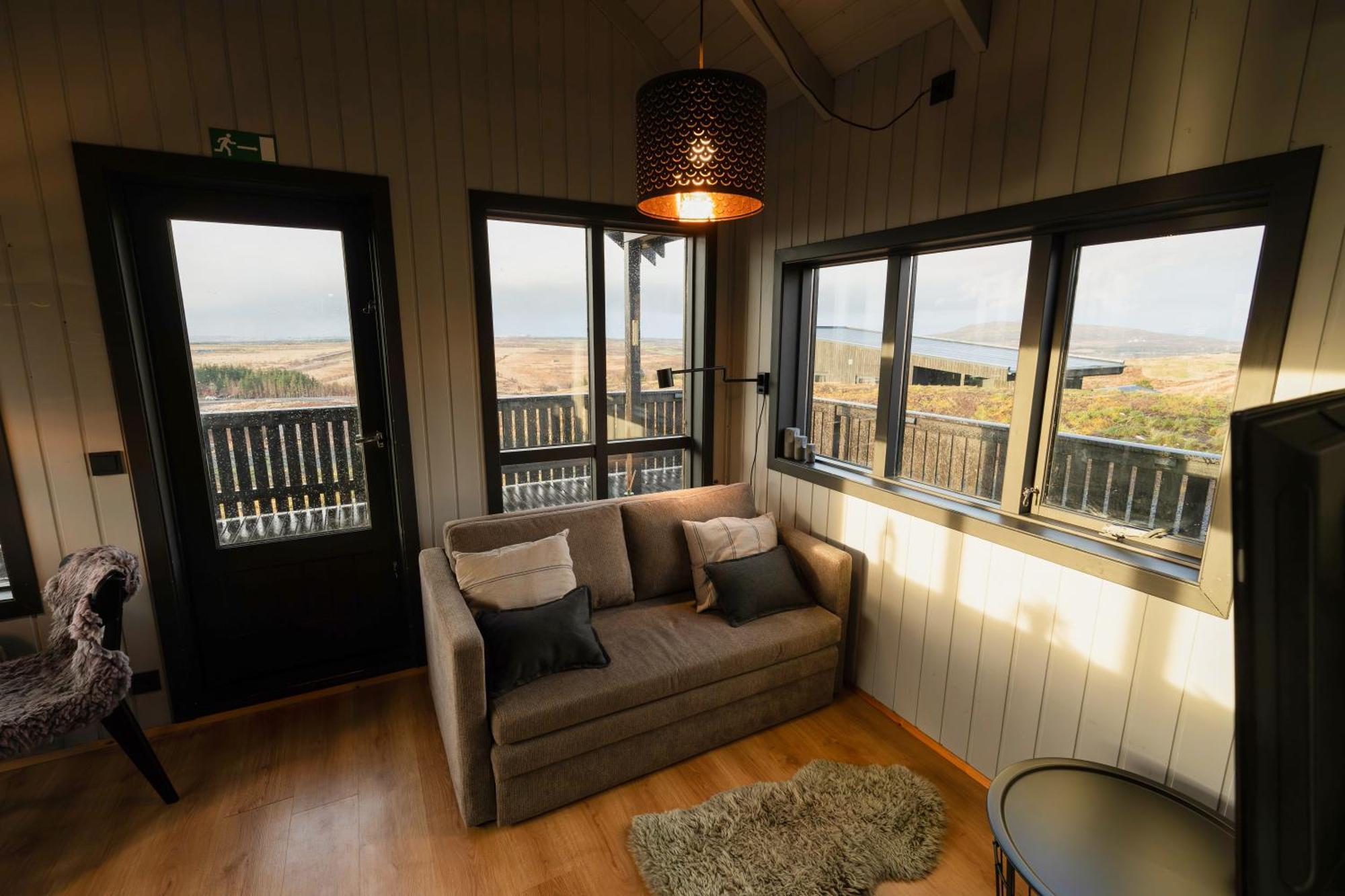 Cozy Cabin Near Golden Circle With Panoramic Views Mosfellsbaer Esterno foto